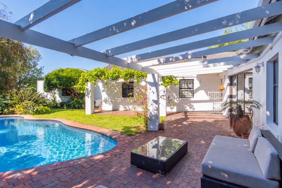 4 Bedroom Property for Sale in Tokai Western Cape
